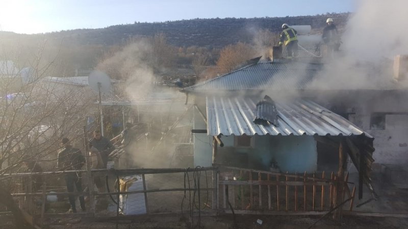 Karaman’da Ev Yangını Korkuttu