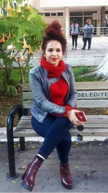 Öldürülen Kadın Öğretmenin Annesi, Zanlının En Ağır Cezaya Çarptırılmasını İstedi