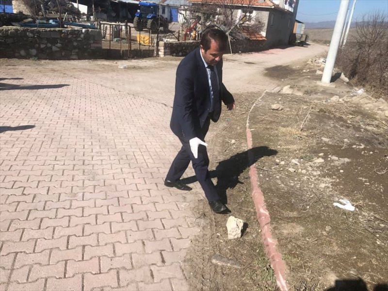 Başkan Akgül Öğrencilerle Sokaklarda Çöp Topladı