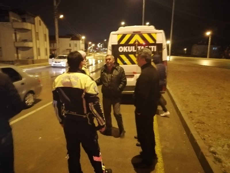 Aksaray’da Trafik Kazasi Sonrası Yol Ortasında Kavga