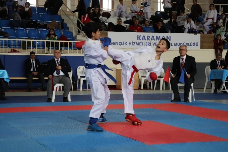 Karaman, Analig Karate Grup Müsabakalarına Ev Sahipliği Yaptı