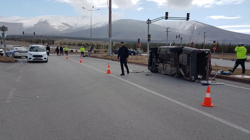 Niğde'de Trafik Kazasında İkranur Bebek Hayatını Kaybetti