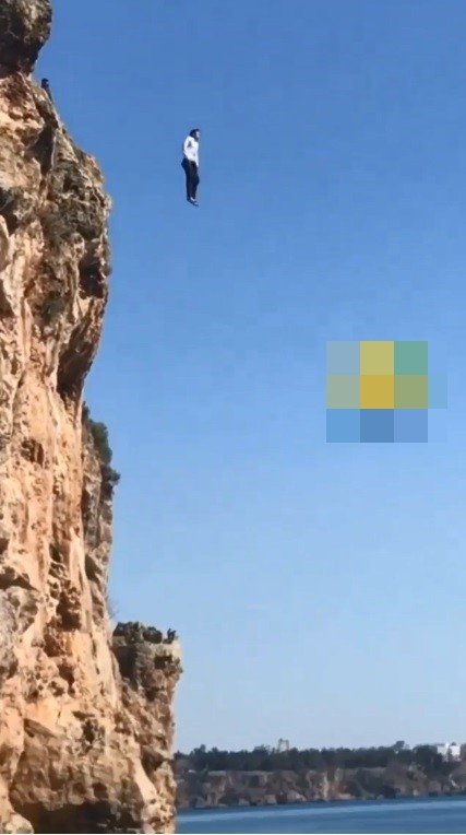 Antalya'da Yürekleri Ağza Getiren Atlayış