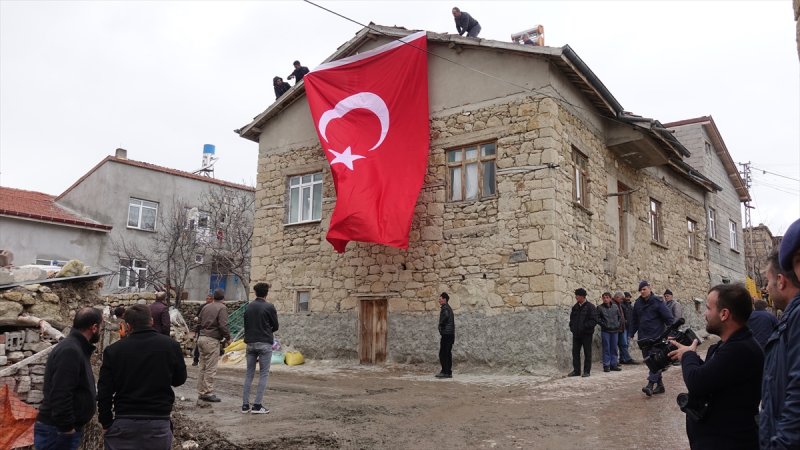 Şehit Haberi Konya'daki Ailesine Ulaştı