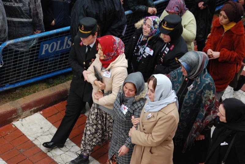Silifkeli Şehit Uzman Çavuş, Yağmur Altında Son Yolculuğuna Uğurladı