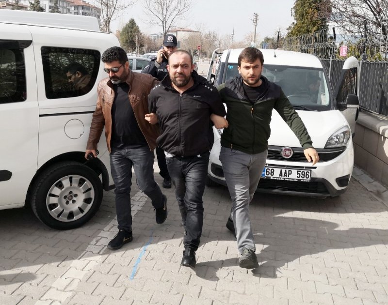 Aksaray’da 10 Ayrı Suçtan 26 Yıl Hüküm Giymiş Şahıs Yakalandı