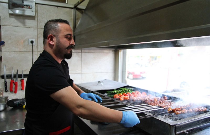 Kayseri'de Nostalji Dolu Kebapcı
