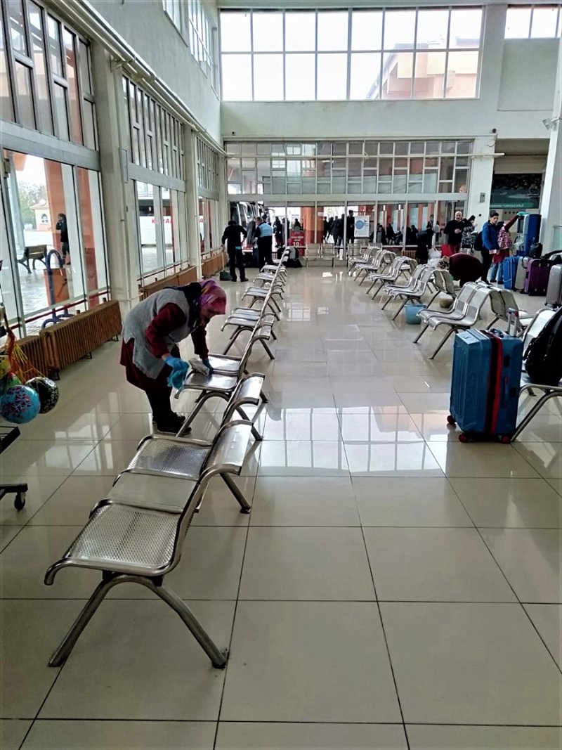 Karaman'da Dezenfeksiyon Çalışmaları Sürüyor