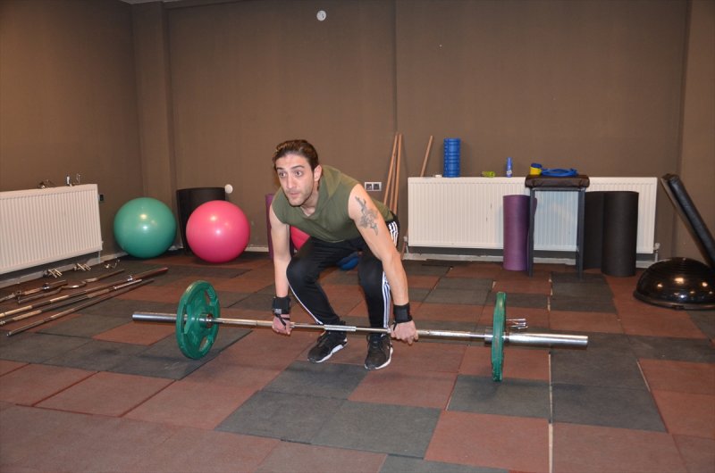 Karamanlı Sporcu Azmiyle Engel Tanımadı