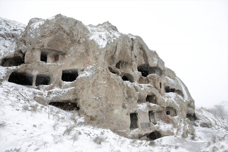 Konya'da Kar Yağışı Etkili Oldu