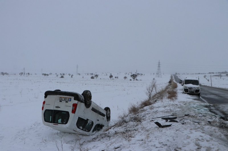 Kayseri’de Otomobiller Çarpıştı: 4 Yaralı