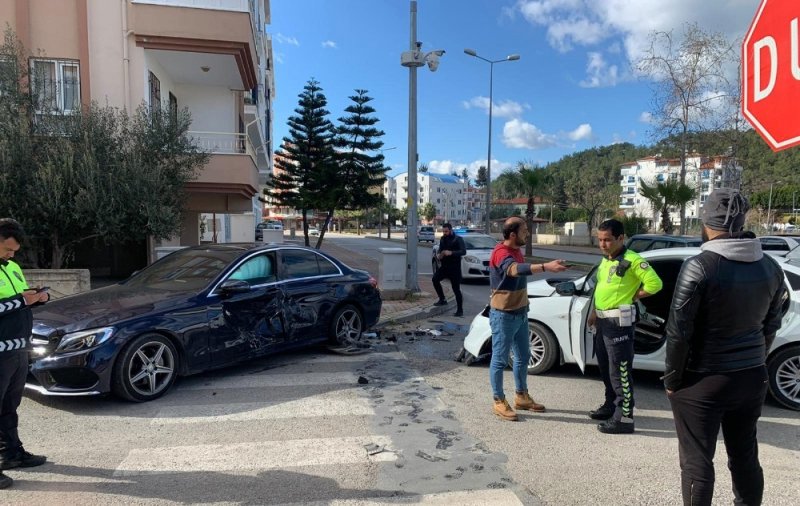 Antalya'da Alkollü Şahsın Ehliyetine 3. Kez El Konuldu