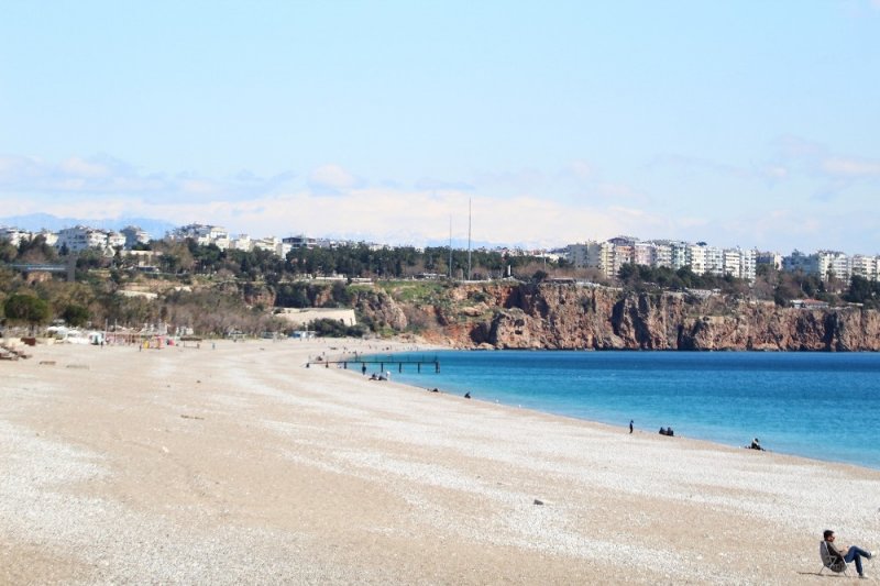 Dünyaca Ünlü Konyaaltı Sahilinde Korona Sakinliği