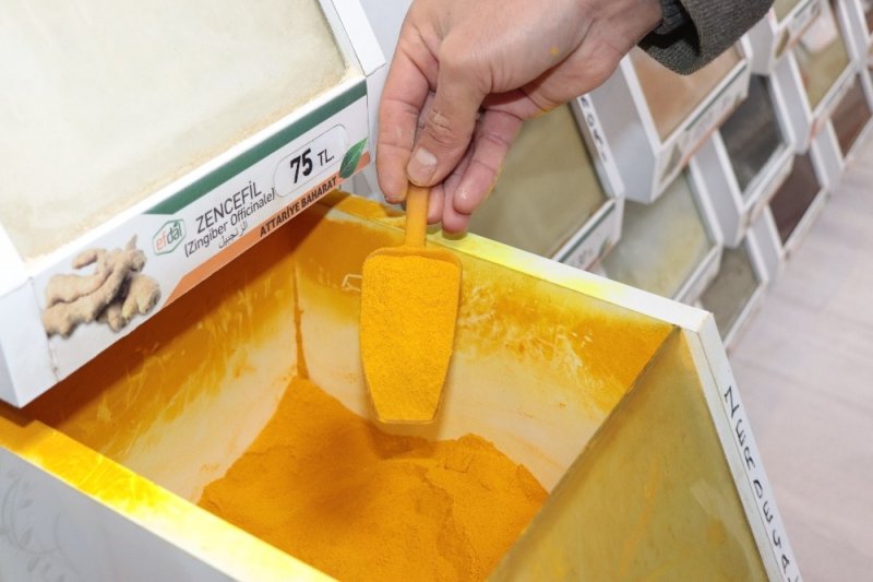 Karaman’da Aktarlarda Korona Virüs Hareketliliği