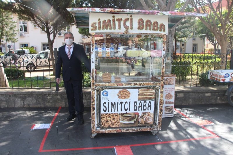 Antalya'da Korona Virüs Dolayısıyla Vatandaşın Değişik Halleri