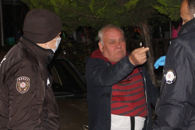 Antalya'da Korona Virüs Dolayısıyla Vatandaşın Değişik Halleri