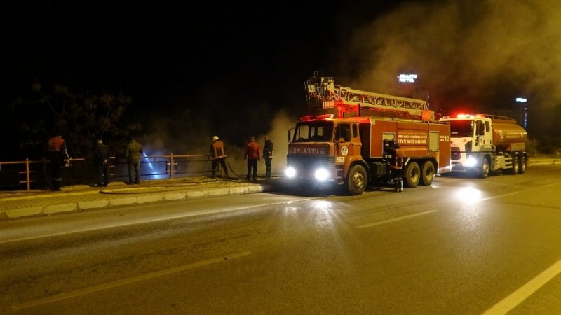 Mersin Antalya Karayolu Çevresinde 3 Ayrı Yangın