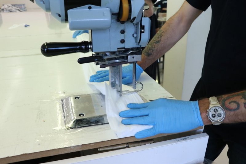 Niğde'de Mahkumların Yoğun Maske Mesaisi