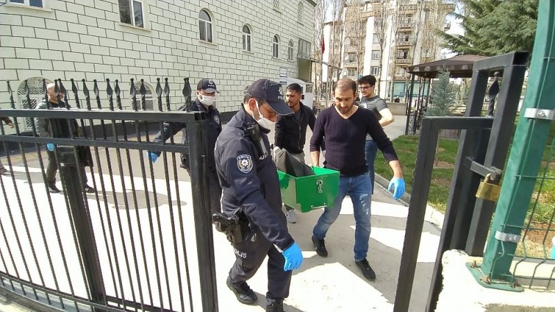 Aksaray’da 47 Yaşındaki Adam Cami Tuvaletinde Ölü Bulundu