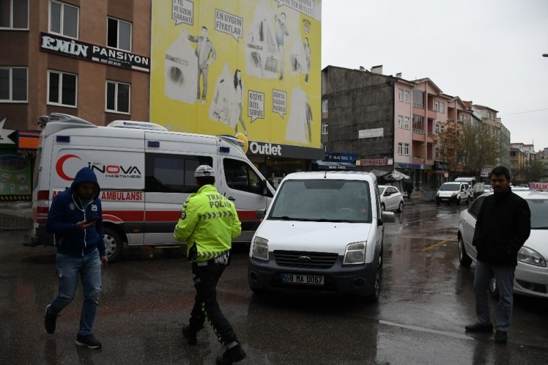 Aksaray’da Otomobil Motosiklete Çarptı: 1 Yaralı