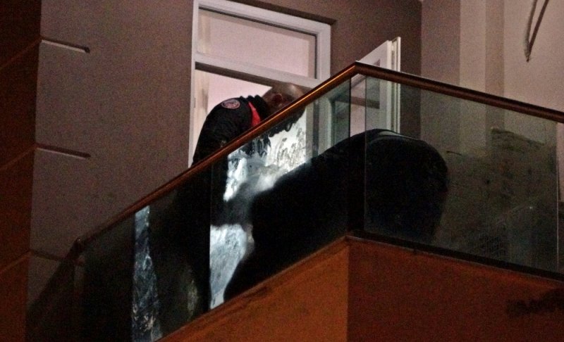 Antalya'da İşitme Engelli Vatandaş Korkulu Anlar Yaşattı