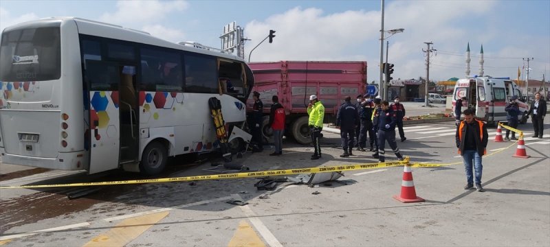 Aksaray Konya Yolunda Trafik Kazası