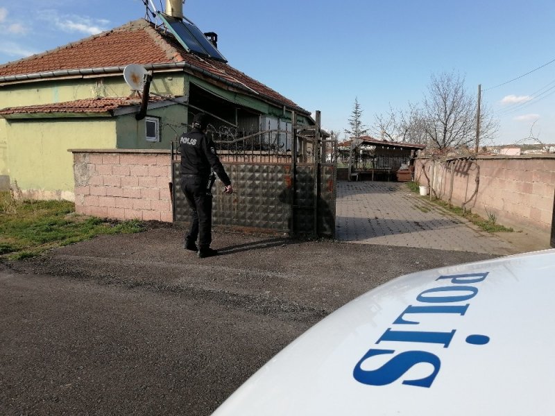 Aksaray'da Üvey Kardeşlerin Bilgisayar Kavgası Hastanede Bitti