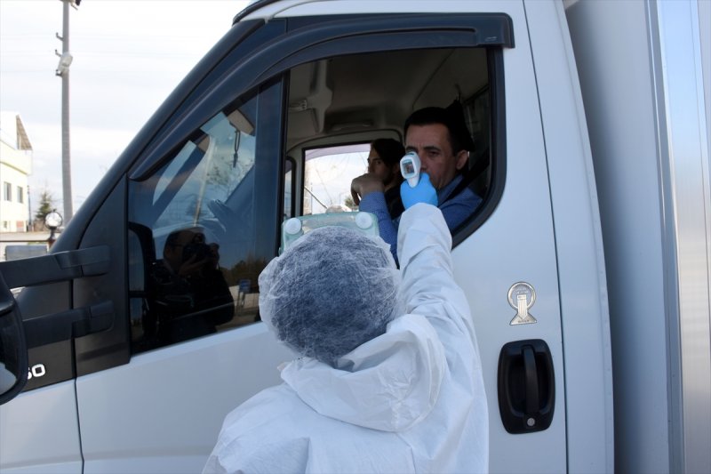 Aksaray'da Trafik Kontrol Noktalarında 