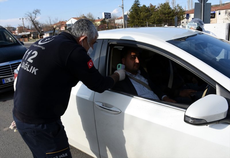 Aksaray'da Trafik Kontrol Noktalarında 