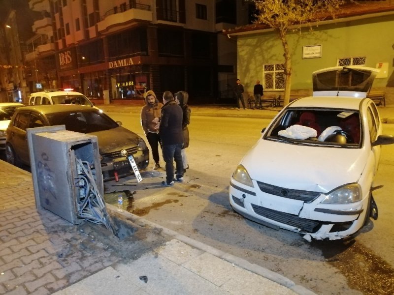 Aksaray'da Alkollü Sürücü Ortalığı Dağıttı