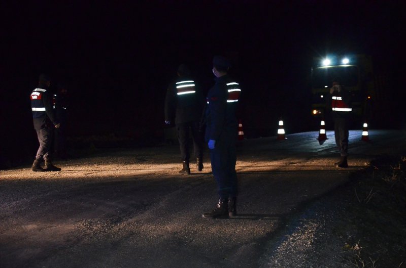 Güncelleme - Karaman'da Bir Köy Koronavirüs Nedeniyle Karantinaya Alındı