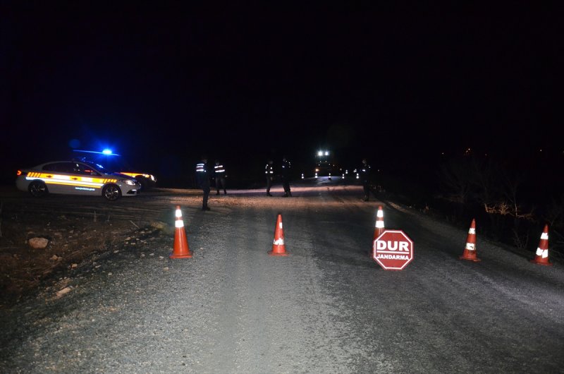 Güncelleme - Karaman'da Bir Köy Koronavirüs Nedeniyle Karantinaya Alındı