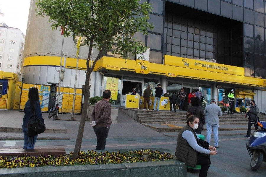 Antalya’da Korona Yasağına Uymayanlara Ceza Yağdı