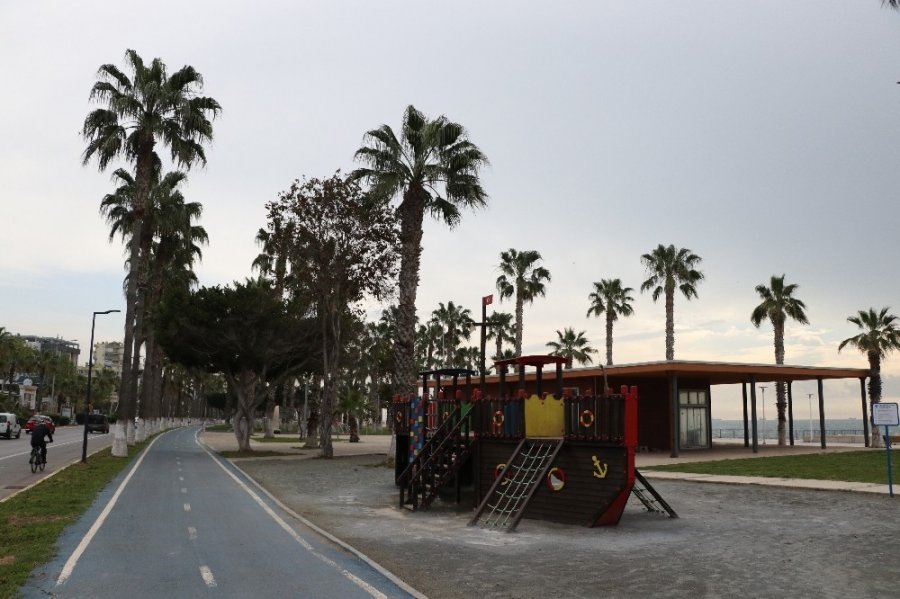 Mersin Evde Kalarak Büyükşehirler İçinde En Az Vakaya Sahip İl Konumunda