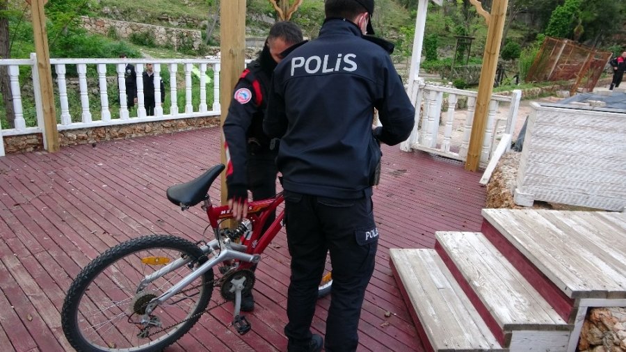 Antalya'da Zihinsel Engelli Genç İntihara Kalkıştı