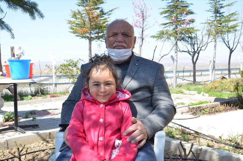 Duygulandıran Kavuşma Sonrası Öykü'den "Evde Kal" Çağrısı