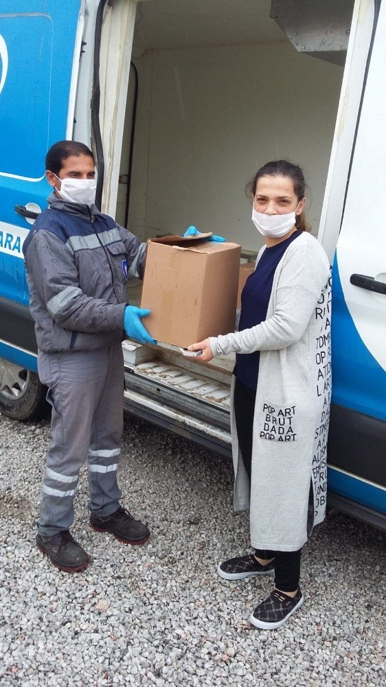 Büyükşehirin Gıda Yardımları Devam Ediyor