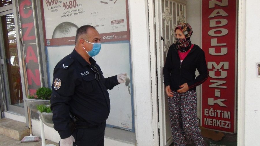 Antalya'da Dilenci Kadın Cezaya Karşı Kazancına Güveniyor