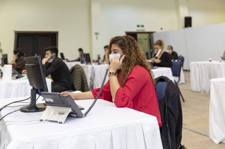 Seçer: “Mersinliler, Vaka Az Diye Rehavete Kapılmasın”