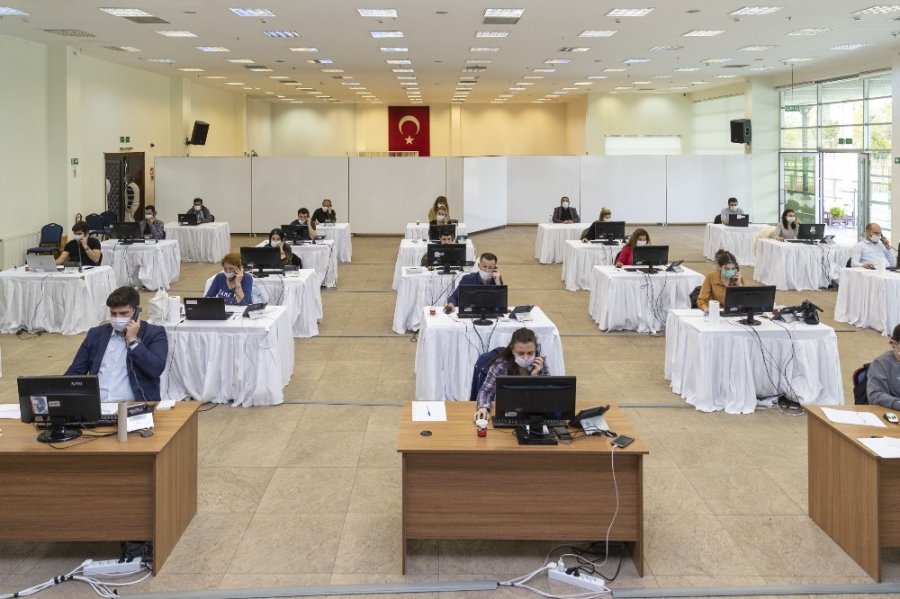 Seçer: “Mersinliler, Vaka Az Diye Rehavete Kapılmasın”