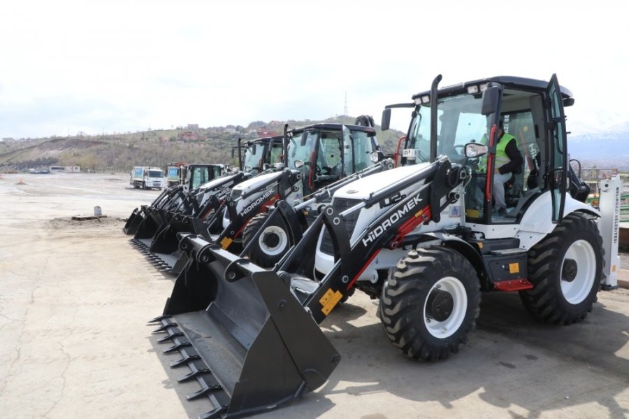 Melikgazi Belediyesi Araç Filosunu Güçlendiriyor