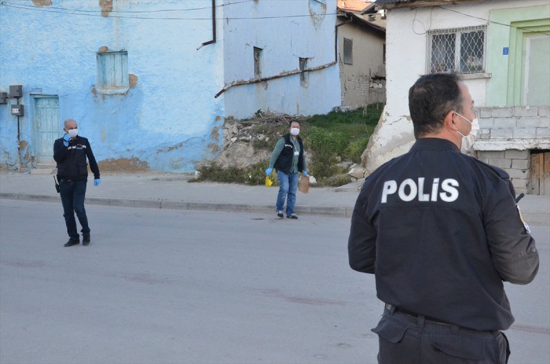 Karaman'da Bir Kişi Bıçakla Ağır Yaralandı