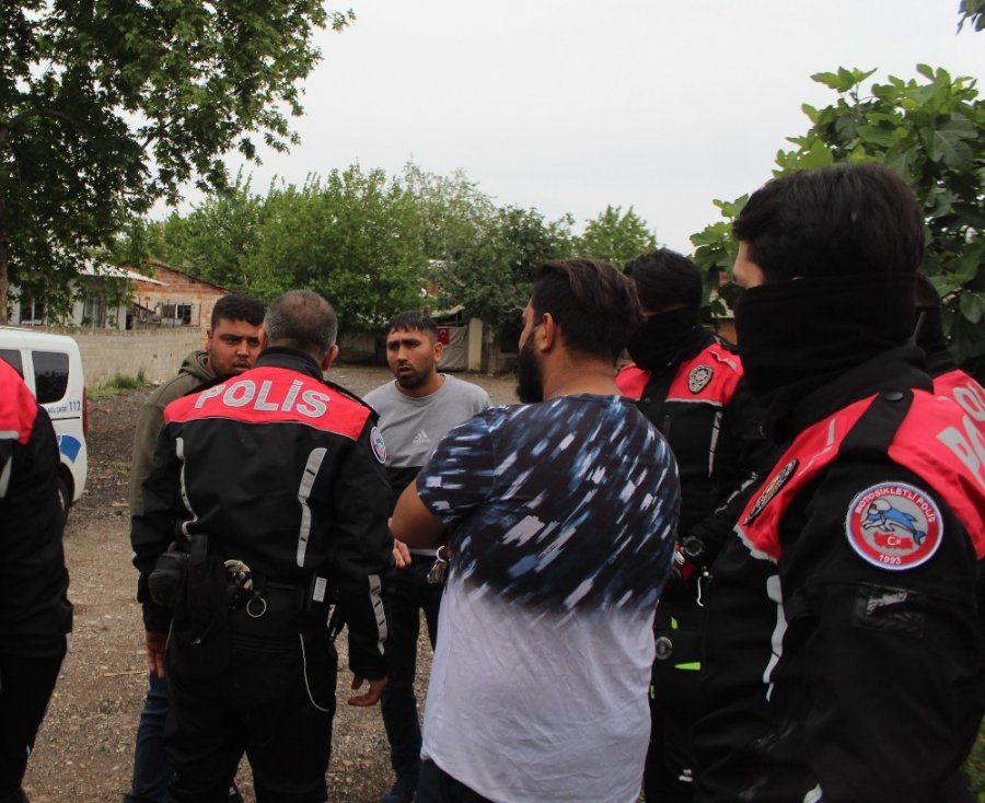 Antalya’da Sokak Kısıtlamasını İhlal Eden 4 Kişiye Ceza