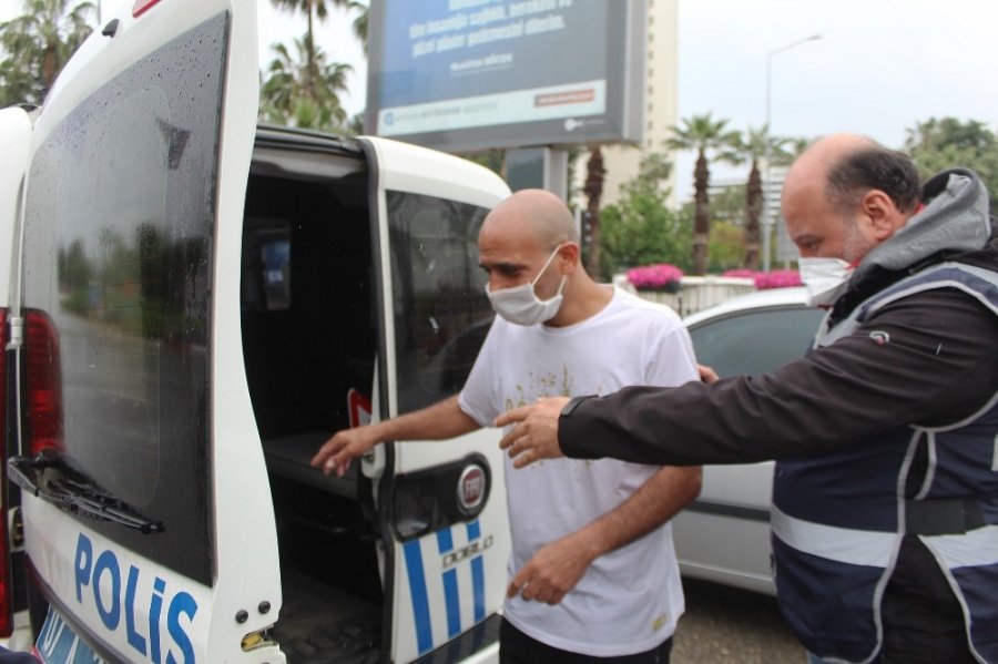 Ekmek Almak İçin Çıkan Mısırlı Turist Kayboldu