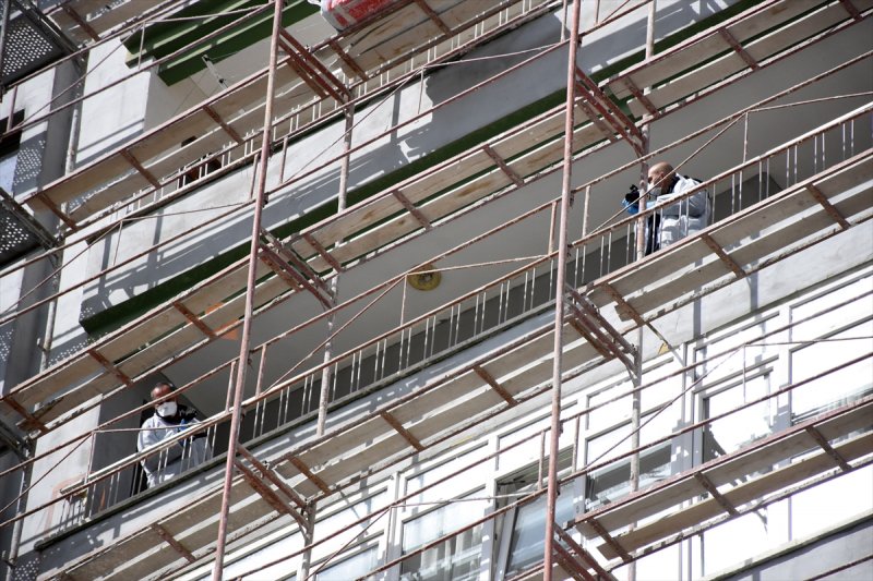 Kayseri'de 8. Kattan Düşen İnşaat İşçisi Öldü