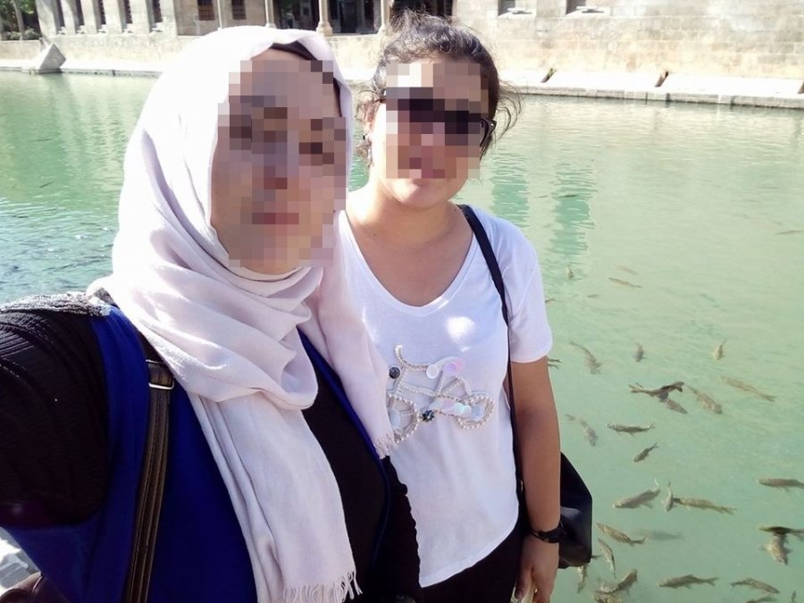 Korkunç Olay Sonrası Kanlı Eşofmanıyla Polise Teslim Oldu