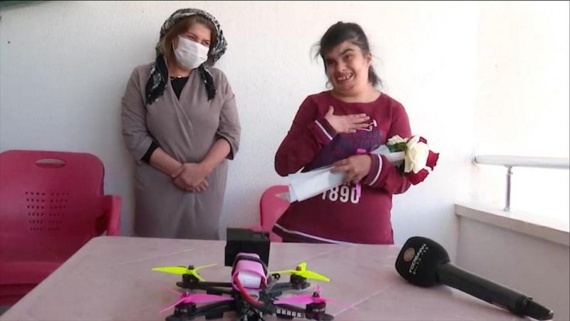 Kayseri'de Öğrencilere Drone İle Sürpriz