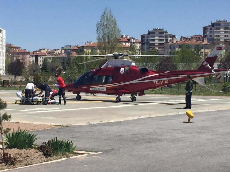 Kayseri'de Odun Kesen Vatandaş Kolunu Kaptırdı