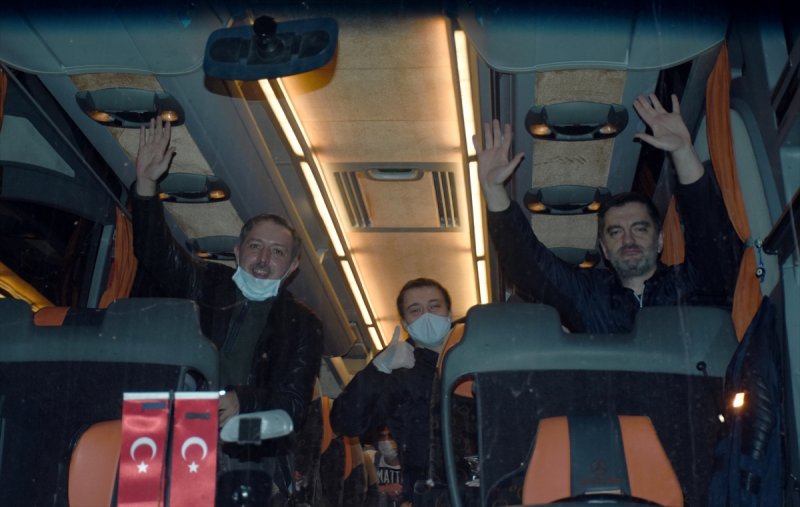 Rusya'dan Getirilen 98 Türk Vatandaşı Aksaray'daki Yurda Yerleştirildi