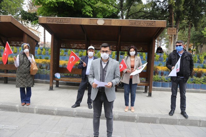 Niğde Ve Nevşehir'de Sosyal Mesafeli 